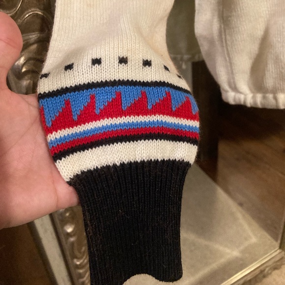 Vintage 70’s front drawstring hooded sweater - Picture 6 of 9